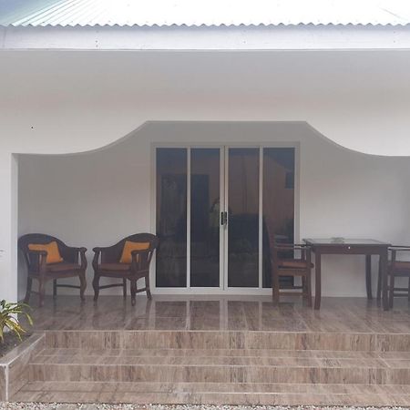 Kai Selfcatering Apartment La Digue Bagian luar foto