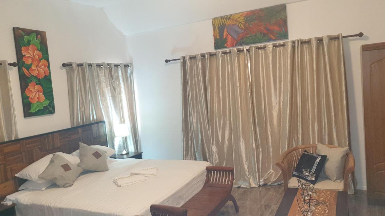 Kai Selfcatering Apartment La Digue Bagian luar foto